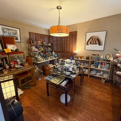 Sale Photo Thumbnail #271