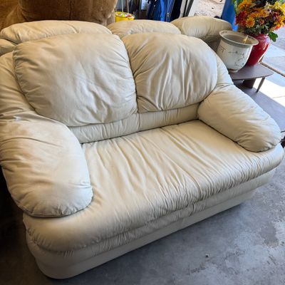 Sale Photo Thumbnail #685