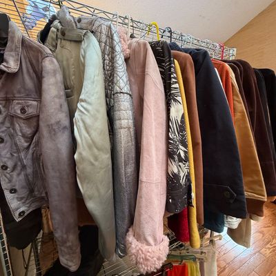 Sale Photo Thumbnail #172