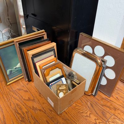 Sale Photo Thumbnail #374