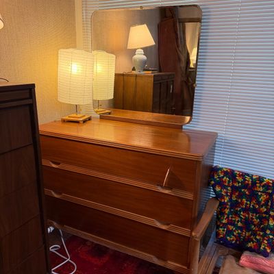 Sale Photo Thumbnail #551