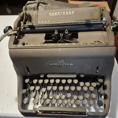 Vintage Underwood Typewriter