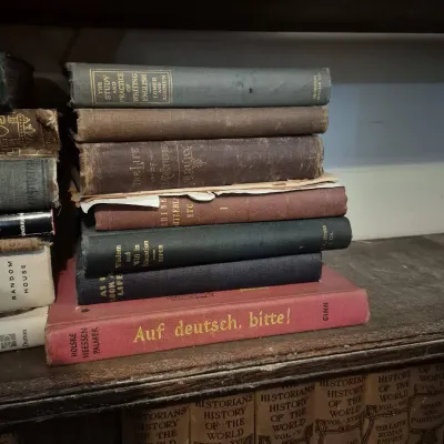 Vintage Books #2 Lyra Germacia 1862