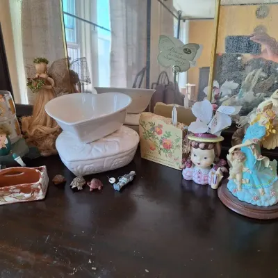 Angel Decor & Pottery