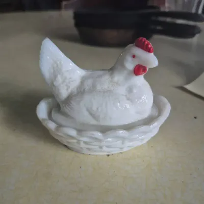 vintage white milk glass "hen on nest" covered dish, Westmoreland Glass
