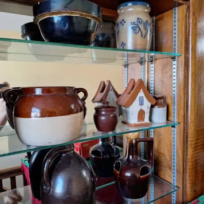 M Brown Jugs & Bowls