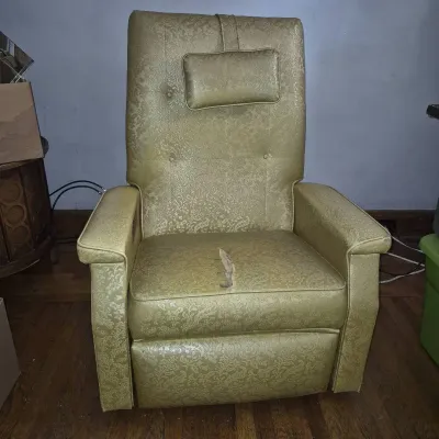 vintage 1970s Niagara Cyclo Massage Reclining Chair in a Gold Damask Plastic 