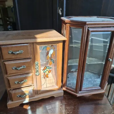 Jewelry Display Cases