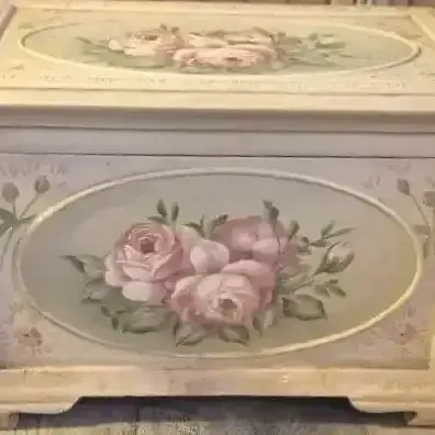  Vintage Hand Painted Trunk With Pink Roses