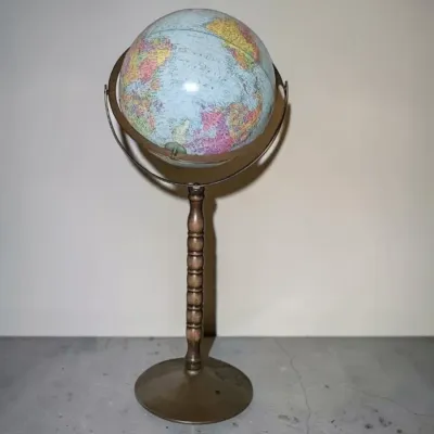 VIntage Replogle Standing World Globe 