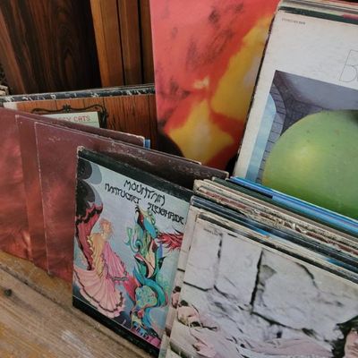Sale Photo Thumbnail #256