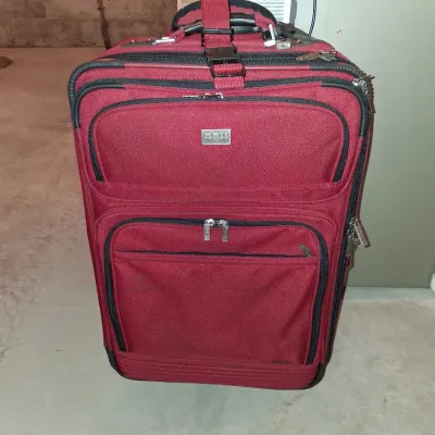SUITCASE AND GARMENT BAG BOTH ON 2 WHEELS