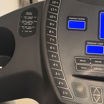 HORIZON FITNESS ELITE SERIES 5.1T TREADMILL, DUMBBELLS, ANKLE WEIGHTS AND TUNTURI ERGOMETER ORIGINALS UPRIGHT EXERCISE BIKE