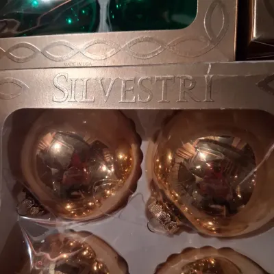 SILVESTRI AND OTHER TREE ORNAMENTS