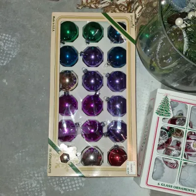 LINEN SANTA WALL HANGING, TREE ORNAMENTS, LARGE GLASS BOWL AND MORE