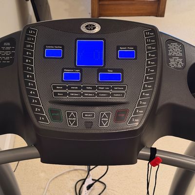 HORIZON FITNESS ELITE SERIES 5.1T TREADMILL, DUMBBELLS, ANKLE WEIGHTS AND TUNTURI ERGOMETER ORIGINALS UPRIGHT EXERCISE BIKE
