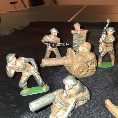 LEAD TOY MILITARY FIGURES (3)