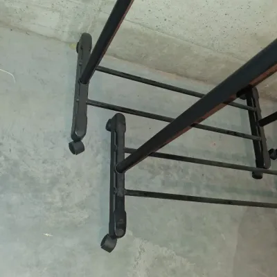2 ADJUSTABLE GARMENT RACKS ON WHEELS