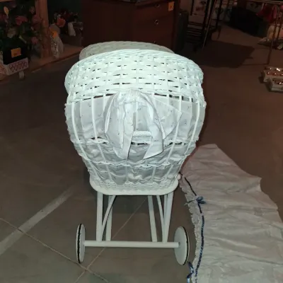WICKER BASSINET SOLD AS A DISPLAY ITEM