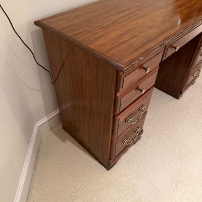 VINTAGE OFFICE DESK WITH 5 DRAWERS, CHAIR AND LAMP
