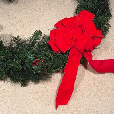 VERY LARGE WREATH, LIGHTED WREATH AND FIBER OPTIC CHRISTMAS TREE
