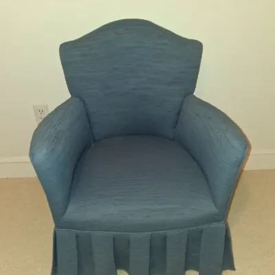 UPHOLSTERED SIDE CHAIR AND A LILLIAN VERNON QUILTED THROW AND PILLOW