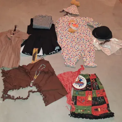 CHILDREN'S HALLOWEEN COSTUMES
