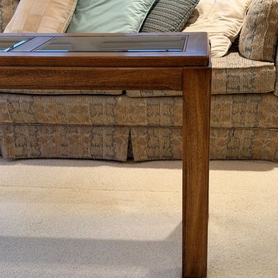 LANE 3-PANEL GLASS INSERT SOFA TABLE WITH FLORAL CENTER PIECE