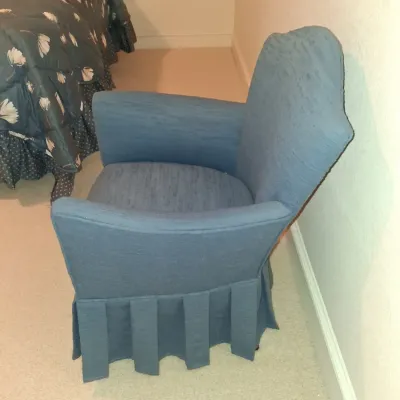 UPHOLSTERED SIDE CHAIR AND A LILLIAN VERNON QUILTED THROW AND PILLOW