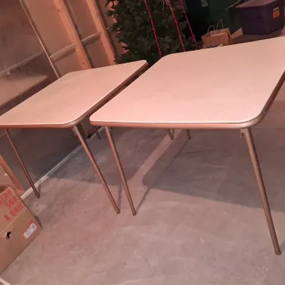 2 FOLDING CARD TABLES