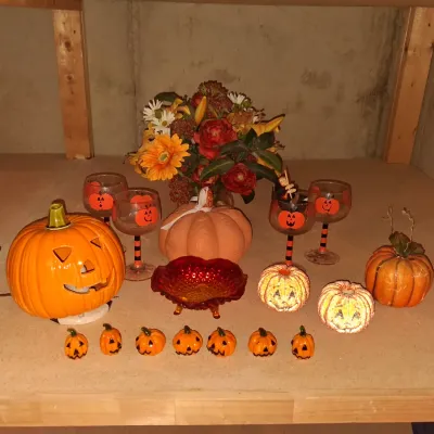 HALLOWEEN/FALL DECOR