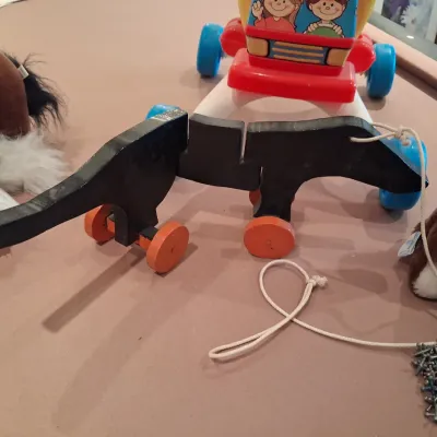 WIND UP RABBIT, PLUSH ANIMALS, SHOPPING CART AND PULL TOY