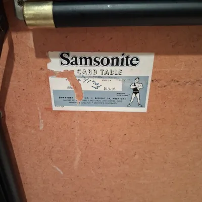 SAMSONITE 4 FOLDING CHAIRS AND TABLE