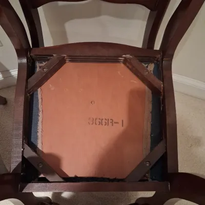 4 VINTAGE CHAIRS WITH CARVED OPEN BACKS AND NEEDLEPOINT SEATS
