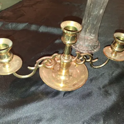 2 HEAVY BRASS CANDLESTICKS AND 3 VASES