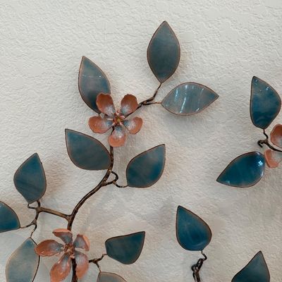 DECORATIVE 3-PIECE METAL ENAMELED FLORAL WALL SCULPTURES