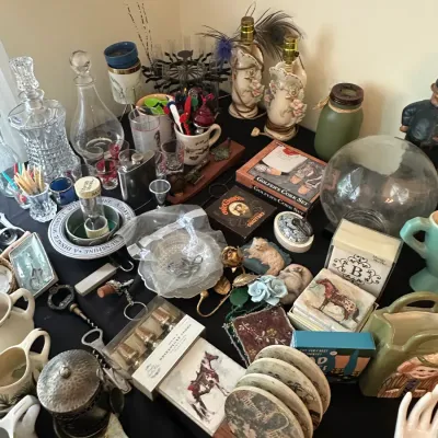 Estate sale photo