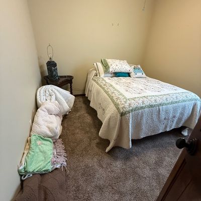 Sale Photo Thumbnail #35