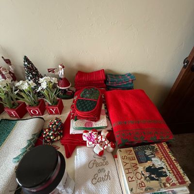 Sale Photo Thumbnail #34