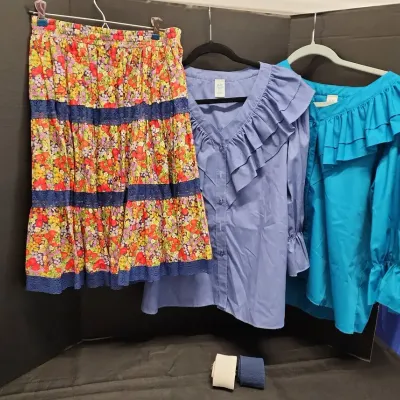 2 Women's Tops & Skirt - Aqua Blue & Denim Blue Malco Modes Size L Ruffle Tops, Fruit Print Skirt 