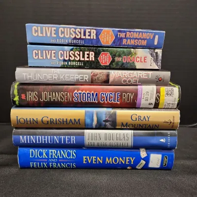 7 Thriller Books By Popular Authors - Clive Cussler, John Grisham, John Douglas, Dick Francis 