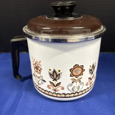 Vintage 1970s Enamelware Soup Simmer Pot with Lid - Retro Mid-Century Brown Floral Pattern