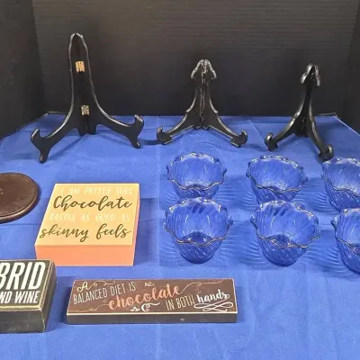 Entertaining - Dessert Bowls, Fun Wooden Signs, Plate Stands