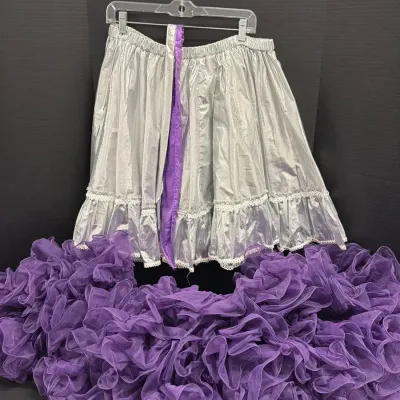 Vintage Square Dance Skirt Outfit - Shiny Metallic Silver Lace Trim Purple Fluffy Petticoat