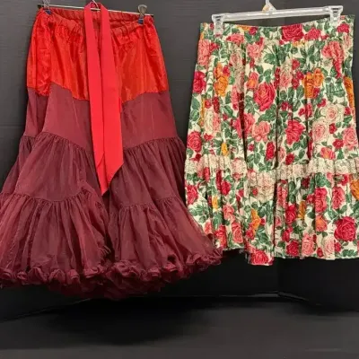 VTG Women’s Western Skirts - Red Tulle Tiered Square Dance Fashions, Square Up, Size L Floral & Lace