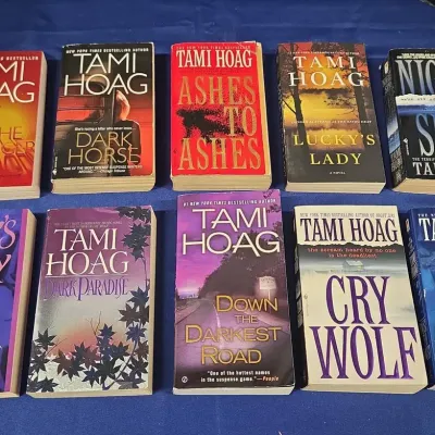 Tami Hoag Collection - Suspense, Thriller, Paperback Books