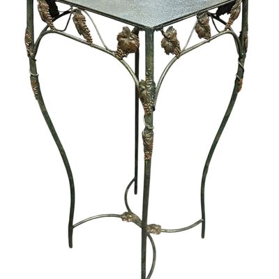 VINTAGE GREEN WROUGHT IRON PLANT STAND