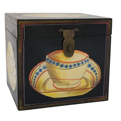 Sale Photo Thumbnail #278: VINTAGE HAND PAINTED TEA SCENT CADDY LACQUER BOX