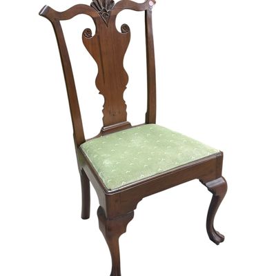 Sale Photo Thumbnail #160: ANTIQUE PHILADELPHIA QUEEN ANNE SIDE CHAIR
