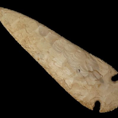 Sale Photo Thumbnail #387: 11 1/8" Grey Ghost Arrowhead, Ex. Bryan Reinhardt